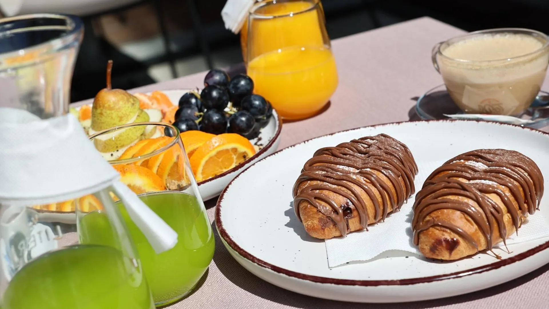 Vila Casablanca - Boutique Hotel & Restaurant Shkodër
